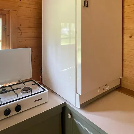 2 Bedroom Stunning In Feriehus